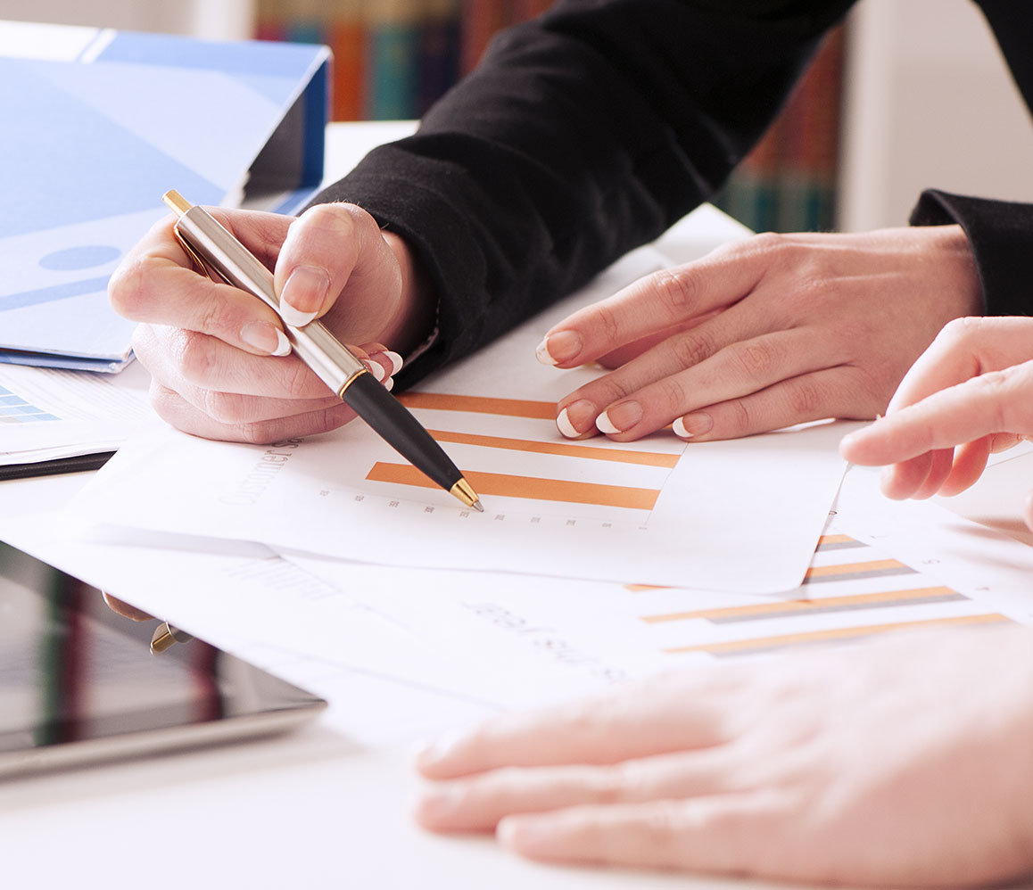 stock-photo-business-people-discussing-the-charts-and-graphs-successful-teamwork-concept-400725760_edit Commercial Litigation